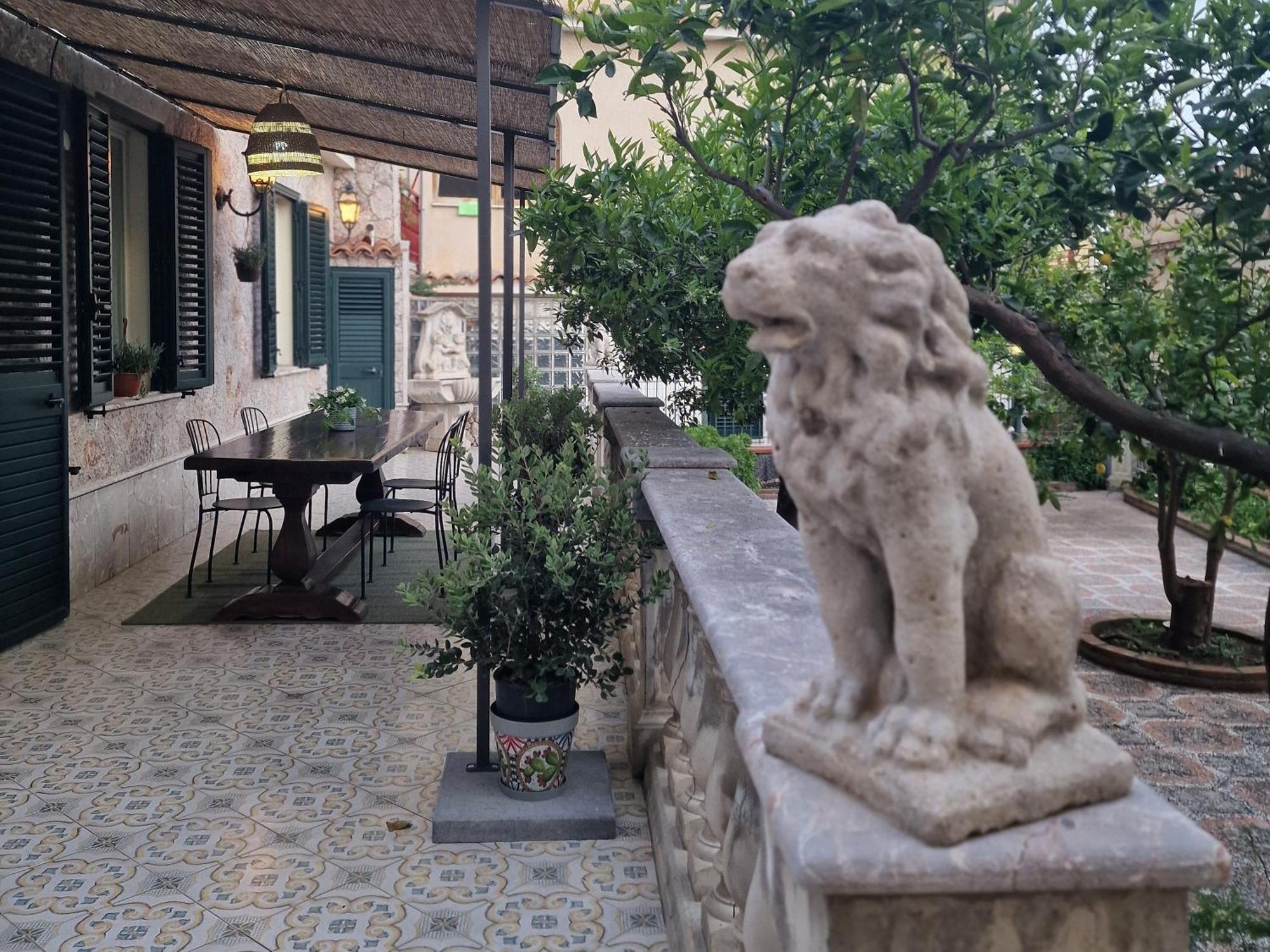 Donna Rosa - Your Home In Taormina Exteriör bild